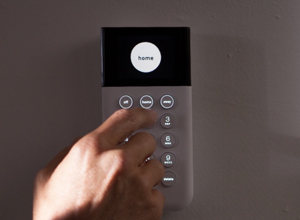 Những người có quyền truy cập vào hệ thống Simplisafe