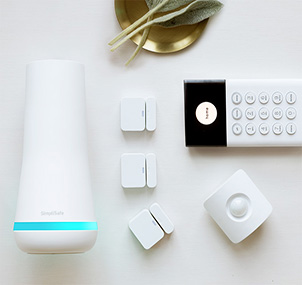 simplisafe wireless home security system with bonus simplicam